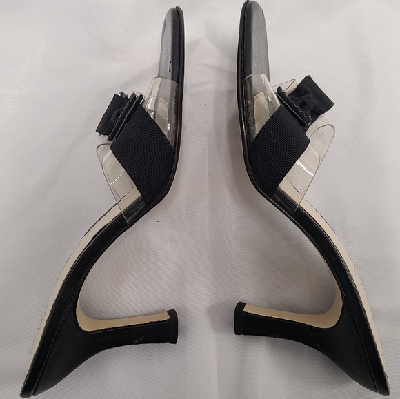 Lucy Pereda Black Leather Heels with bow - Picture 5 of 9